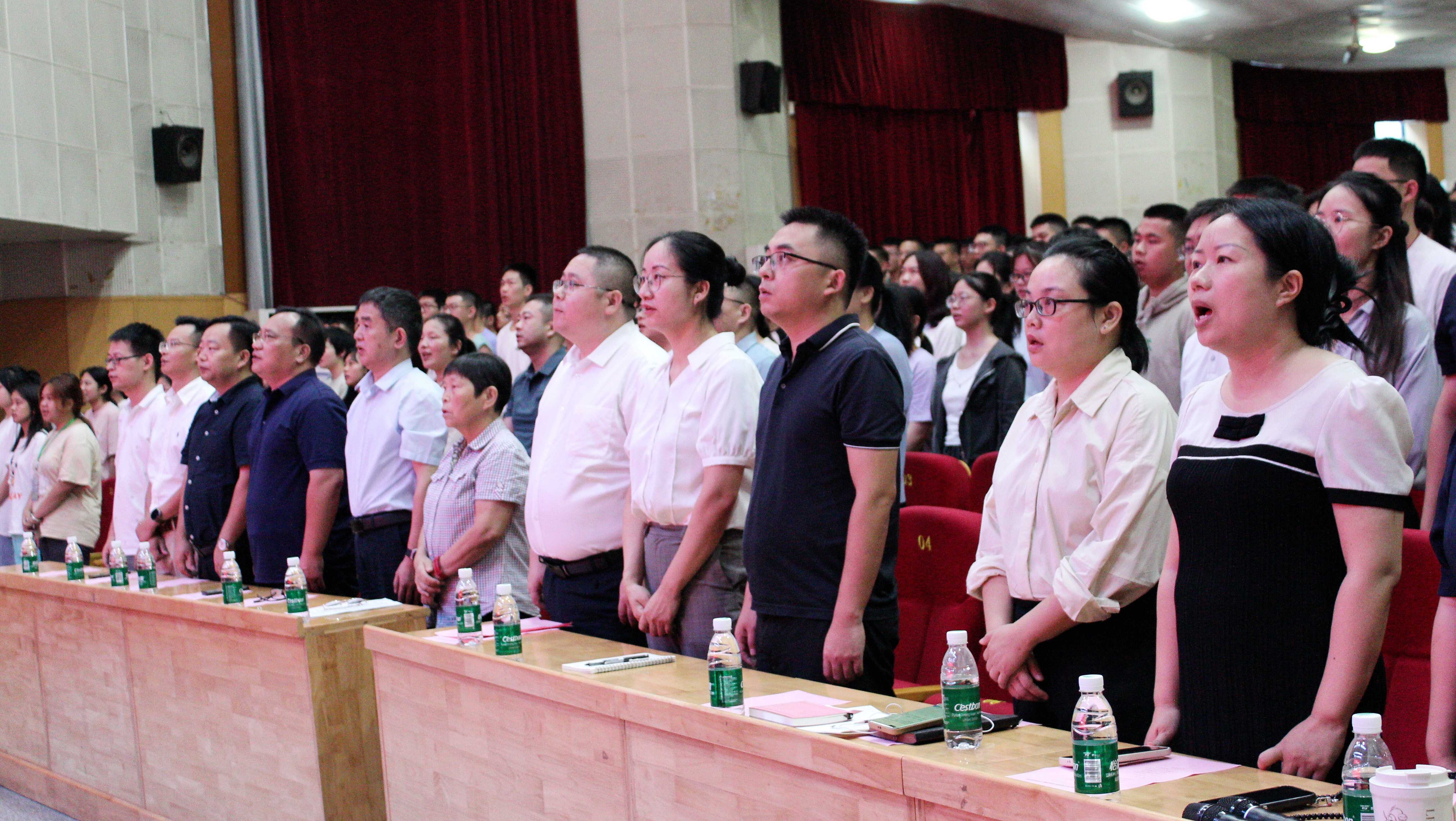 见面会现场 (2).jpg